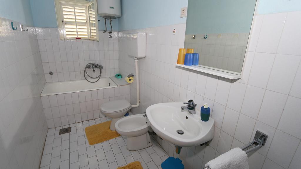 מאקרסקה Apartments Antoneta מראה חיצוני תמונה